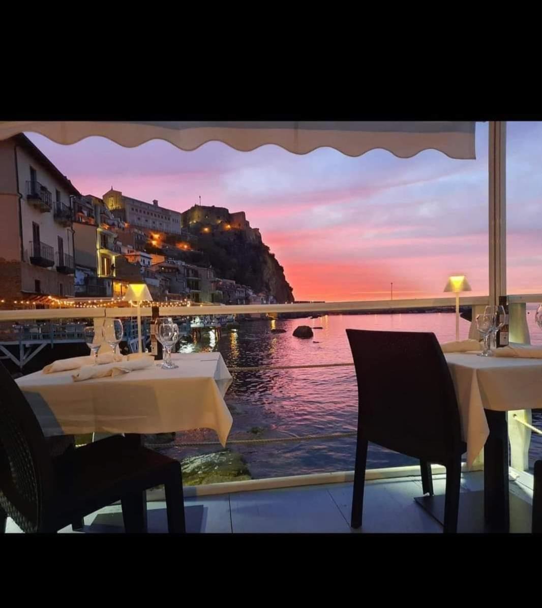 Principe Di Scilla 호텔 외부 사진